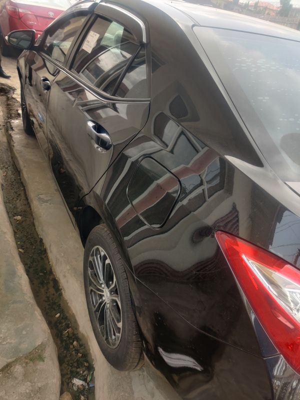 Thumbnail 6 of 2015 Toyota Corolla